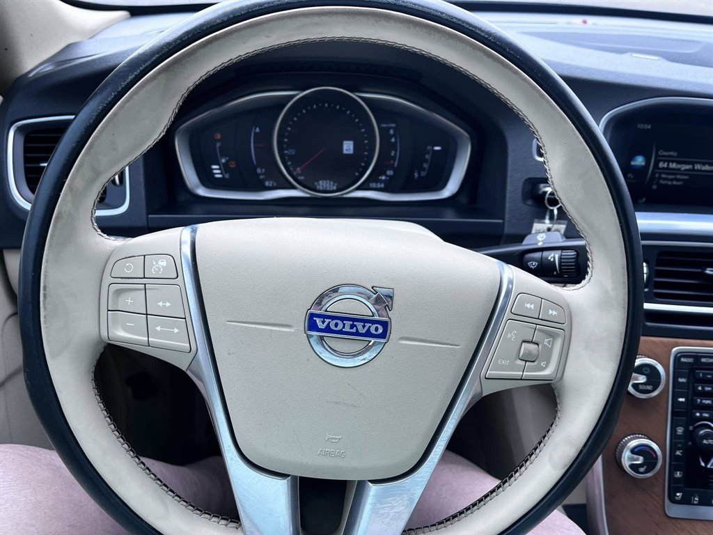 2016 Volvo S60 T5 Platinum - Photo 9